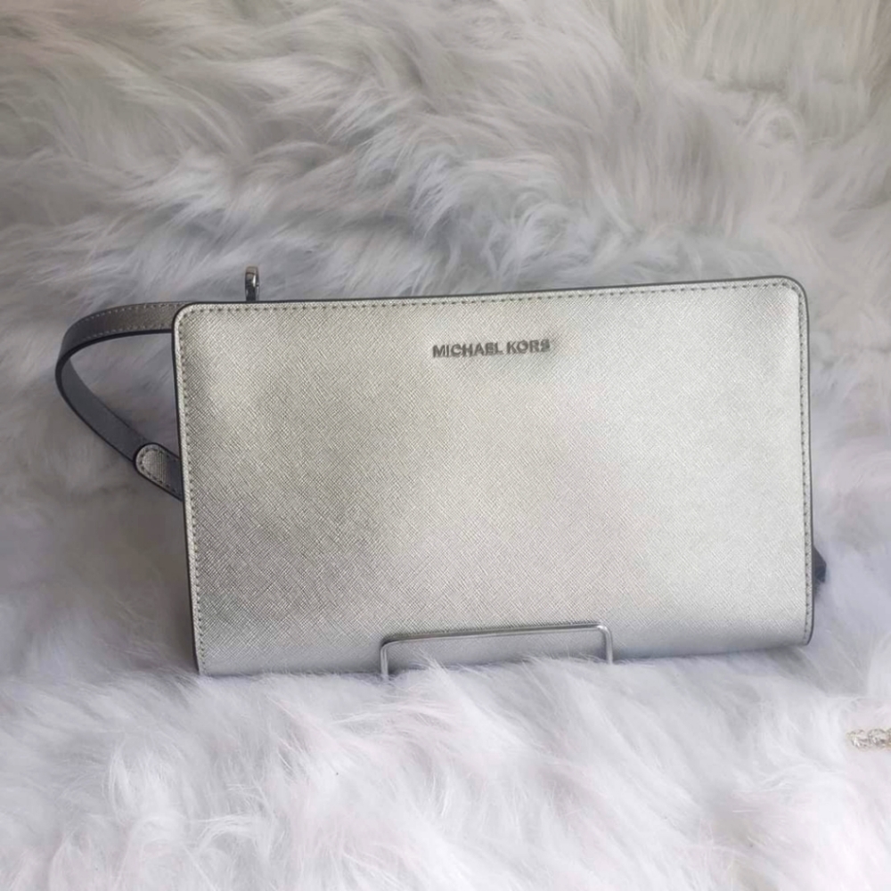 Michael Kors Silver crossbody purse